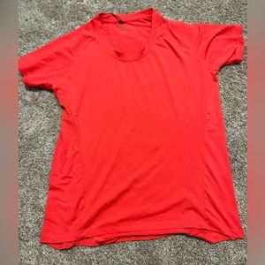 Athletic Workout Shirt Women’s Size Small